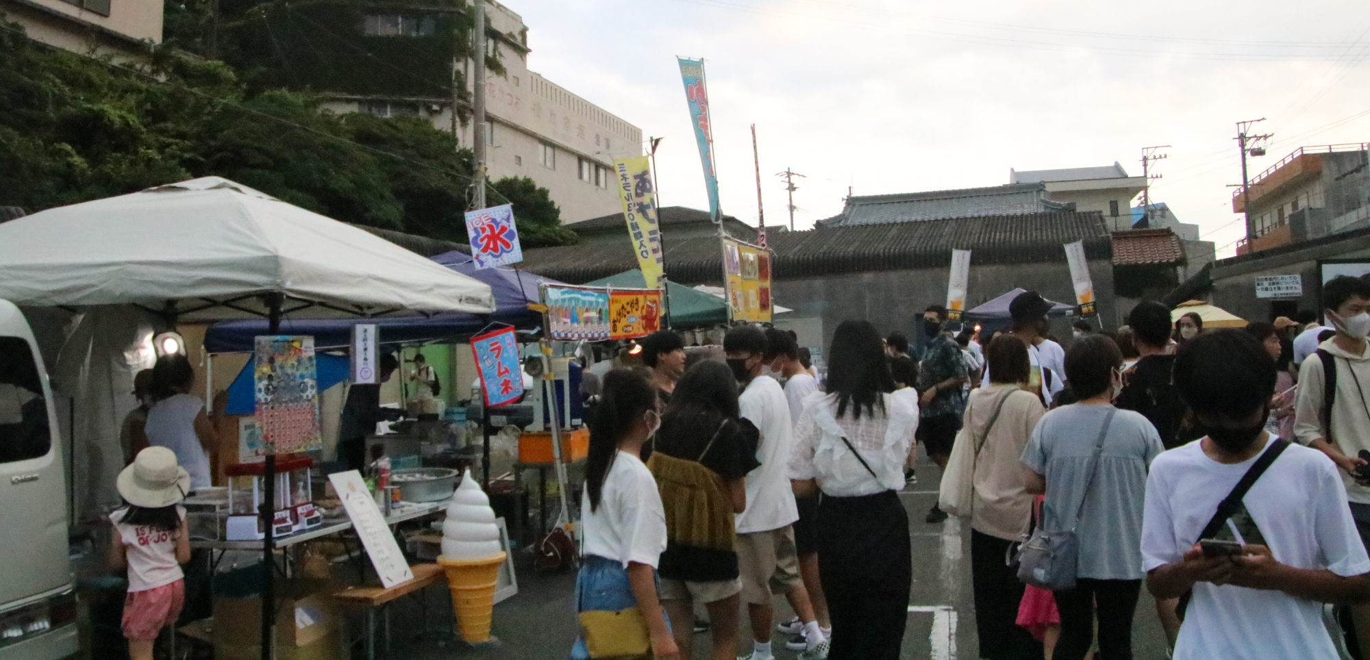 飲食等出店ブース