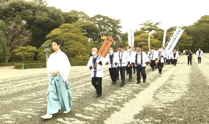 あのりふぐ奉納