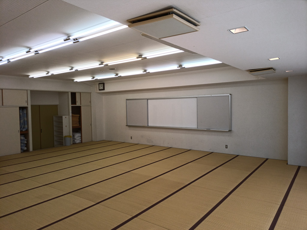 多目的ホール