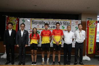 選手・監督表敬訪問