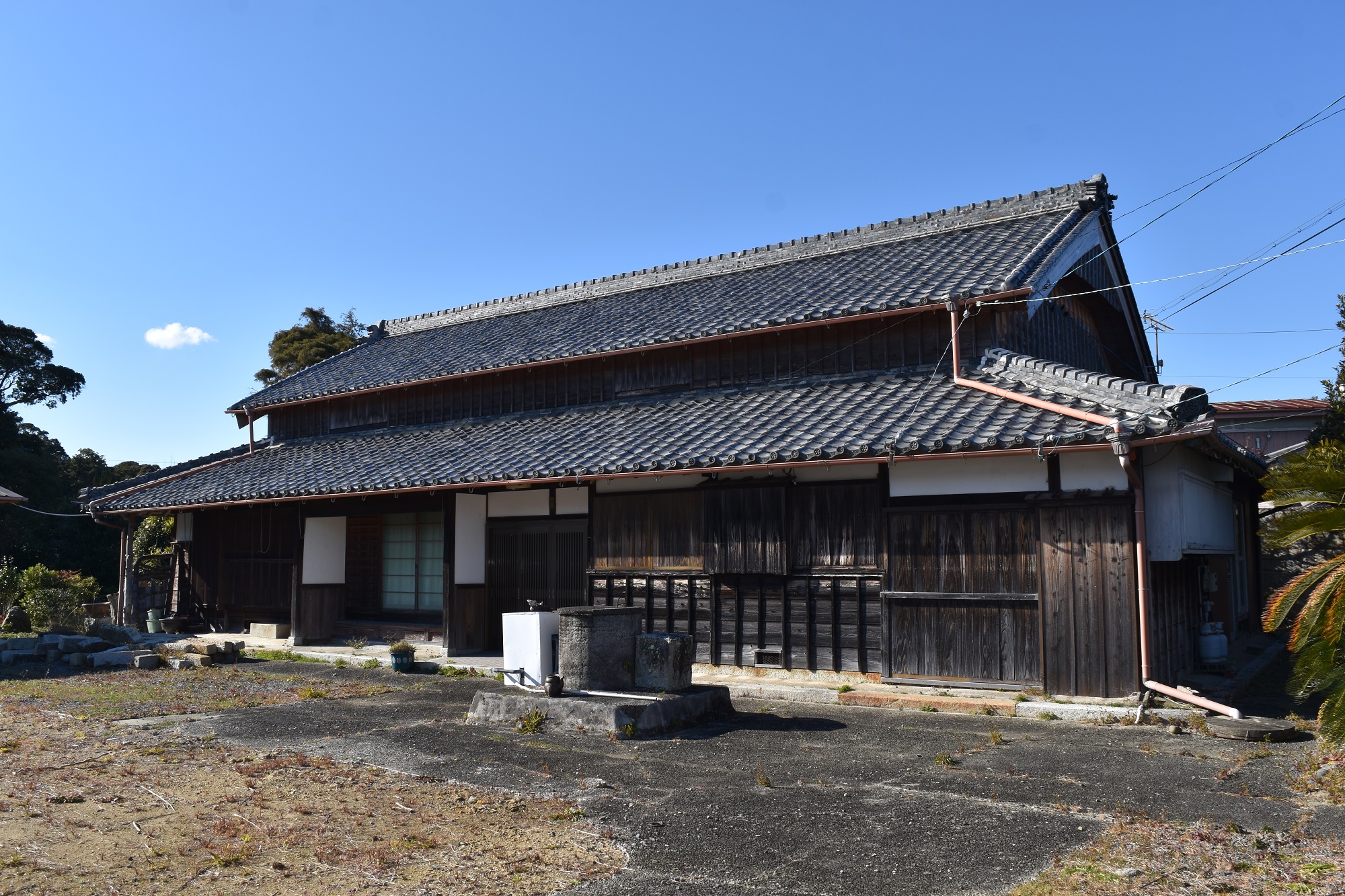 旧向井家住宅主屋外観（東から撮影）