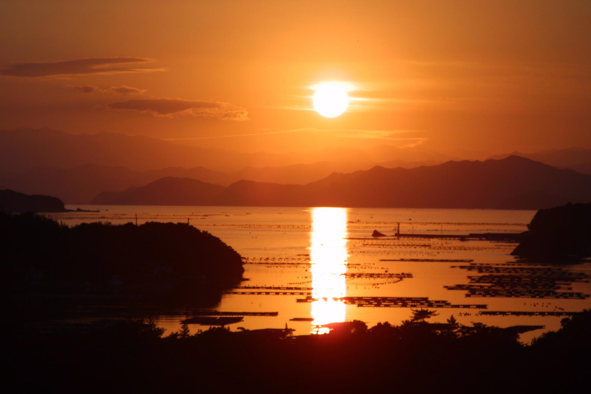 桐垣展望台（夕日）